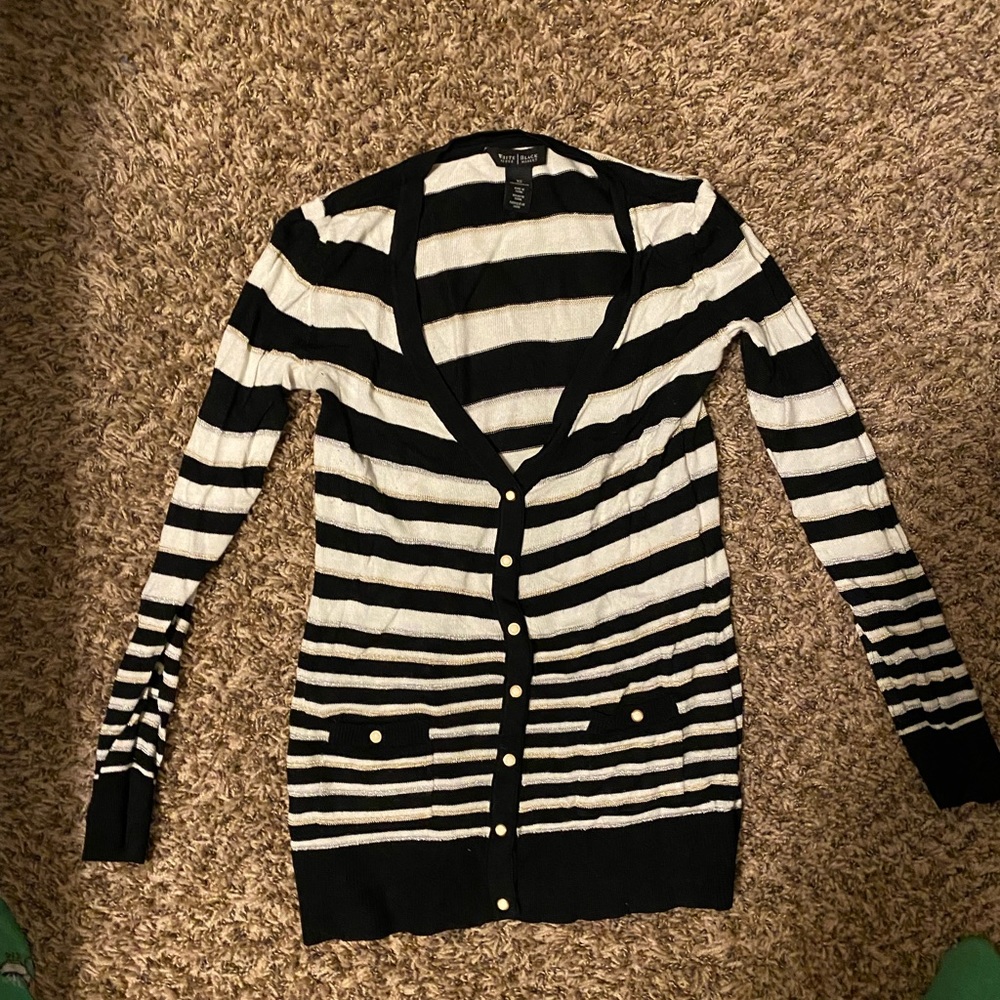 White House Black Market sweater size xs